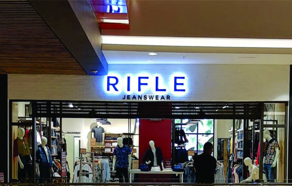 fabricando imagen Rifle medellin colombia