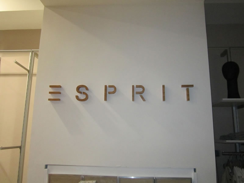 fabricando imagen Esprit medellin colombia